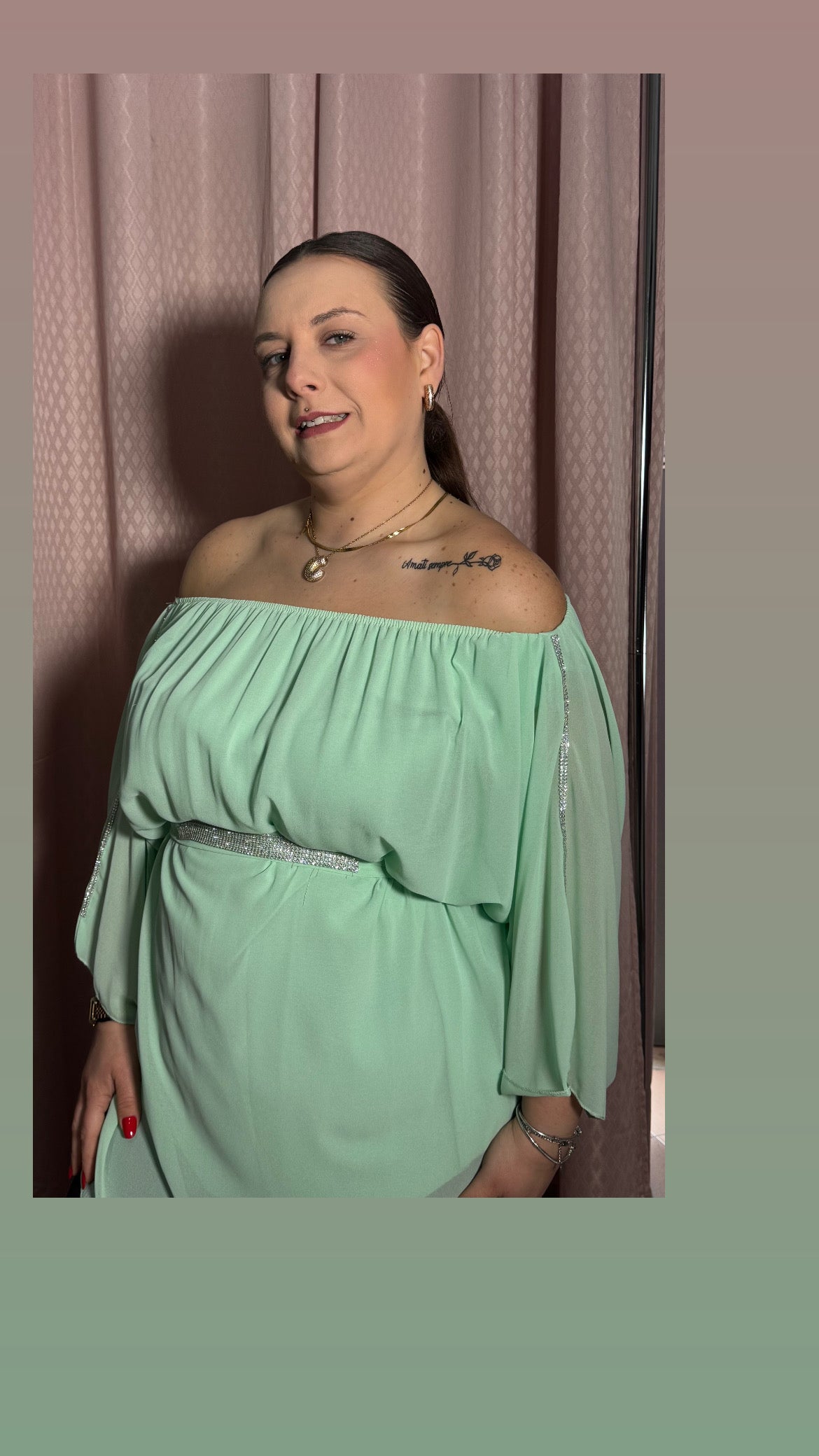 Maglia velata con cintura