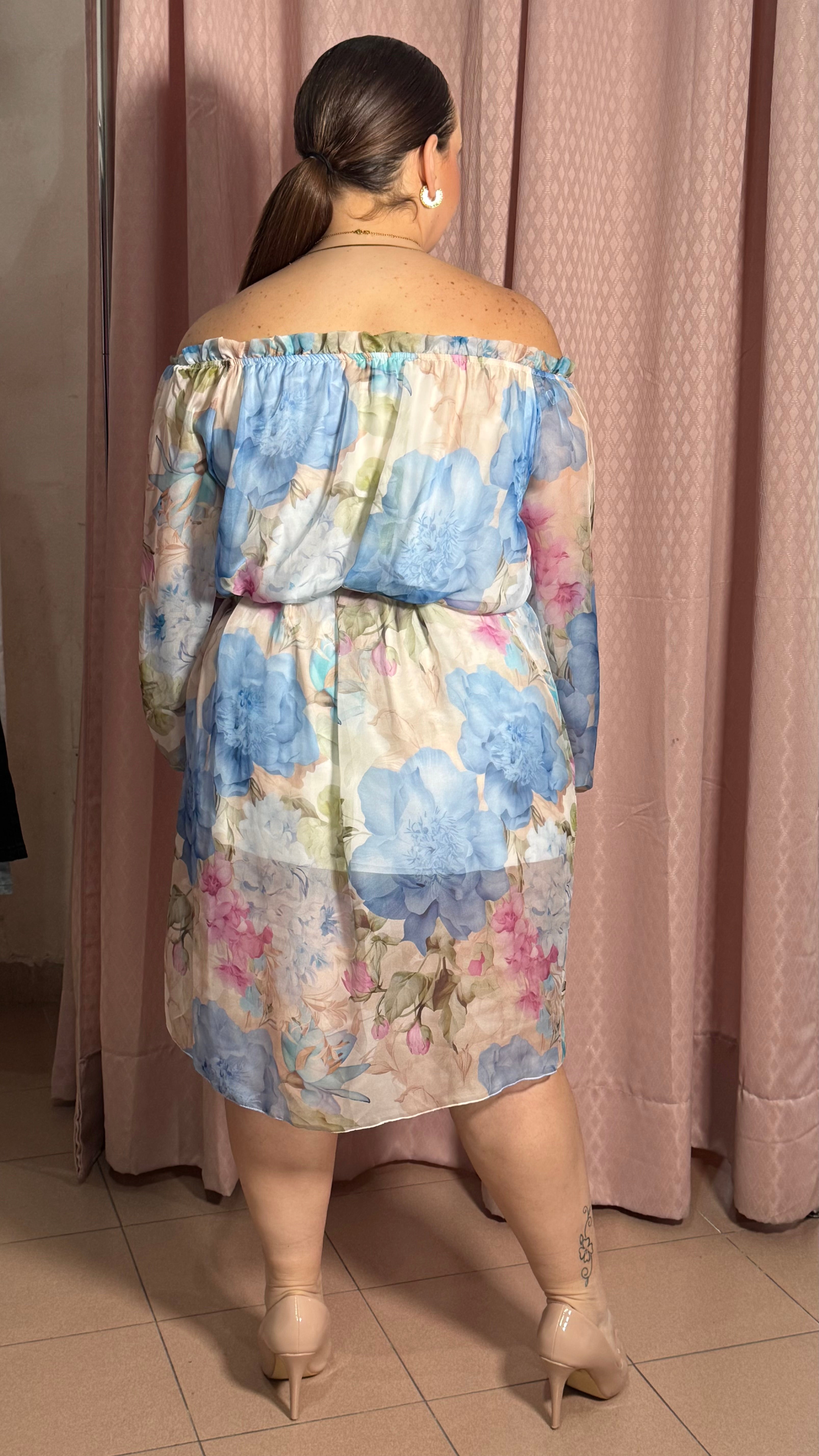 Abito primavera celeste